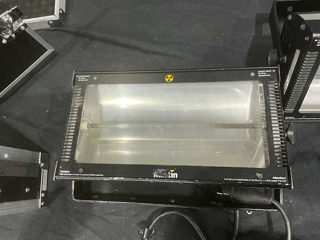 Martin atomic 3000dmx stroboscoop (2x) - afbeelding 2 van  3