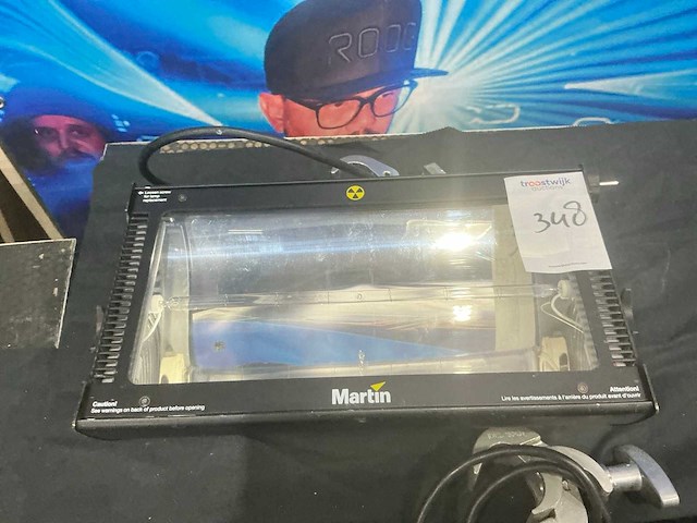 Martin atomic 3000dmx stroboscoop (2x) - afbeelding 3 van  3