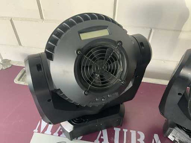 Martin aura xb led wash light in flightcase (4x) - afbeelding 5 van  10