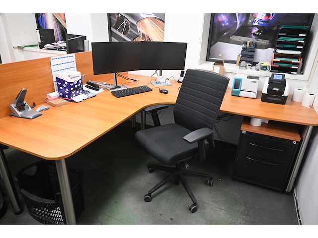 Martin cuybers duo-bureau met 2 bureaustoelen - afbeelding 7 van  7