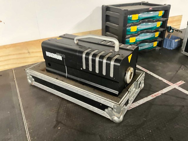 Martin jem magnum 1200 rookmachine - afbeelding 1 van  8