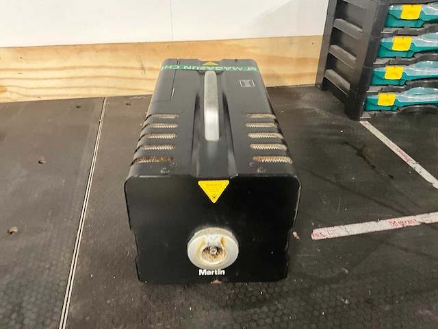 Martin jem magnum 1800 rookmachine - afbeelding 2 van  6