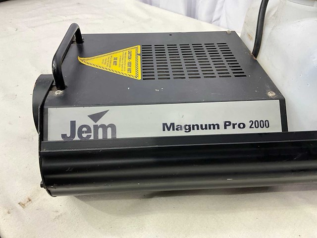 Martin jem magnum pro 2000 rookmachine - afbeelding 1 van  3