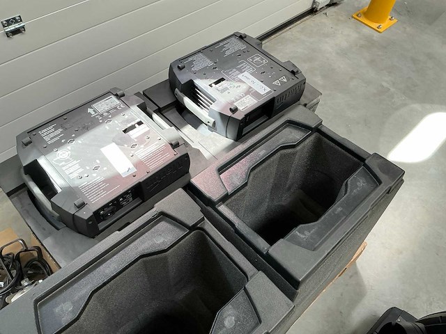 Martin mac 250 wash moving head wash light (3x) - afbeelding 5 van  6
