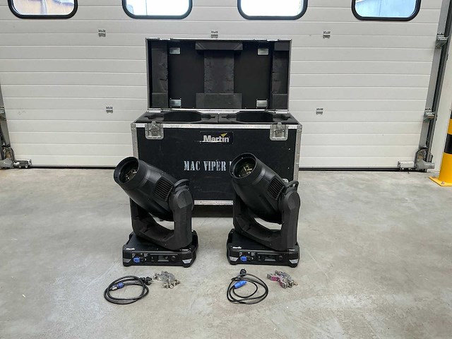 Martin mac viper profile moving head (8x) - afbeelding 1 van  7
