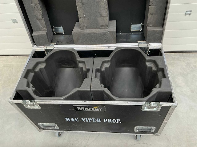 Martin mac viper profile moving head (8x) - afbeelding 1 van  1