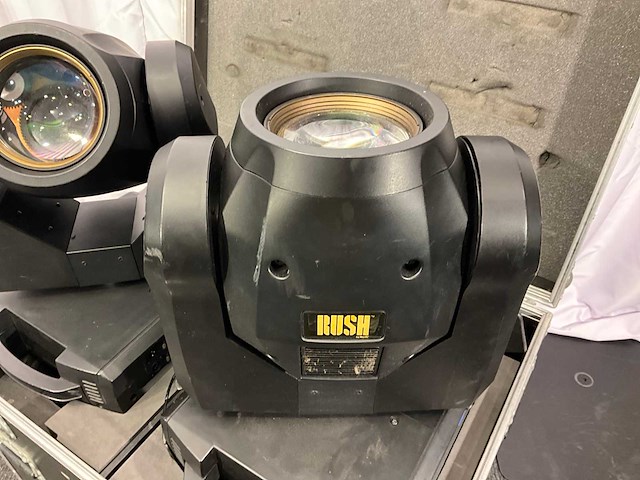 Martin rush mh3 movinghead (2x) - afbeelding 1 van  6