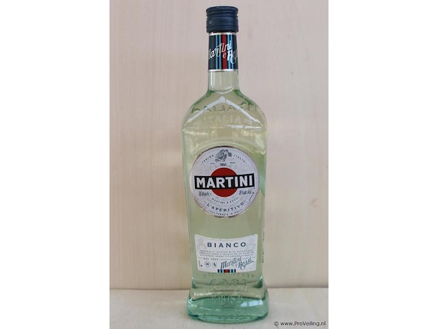 Martini - 75 cl - winkelverkoopprijs € 8.95 - afbeelding 1 van  3