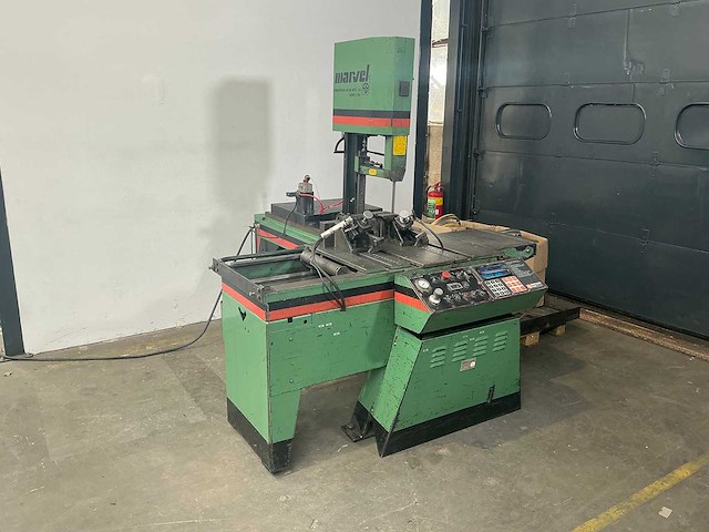 Marvel - v-10a - metal vertical band sawing machine - 1992 - afbeelding 1 van  12