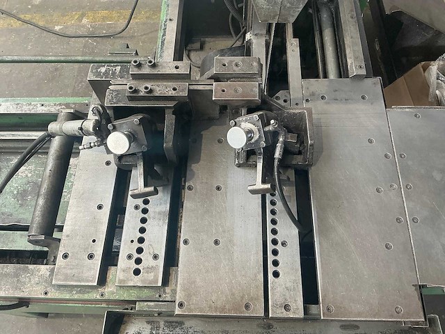 Marvel - v-10a - metal vertical band sawing machine - 1992 - afbeelding 9 van  12