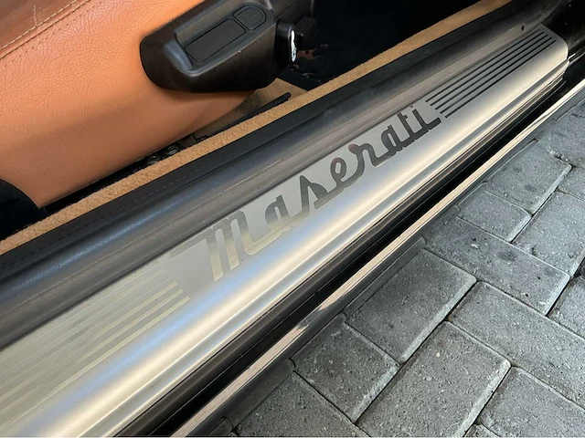 Maserati - 2004 - spyder - 4.2 v8 -btw auto - afbeelding 19 van  39