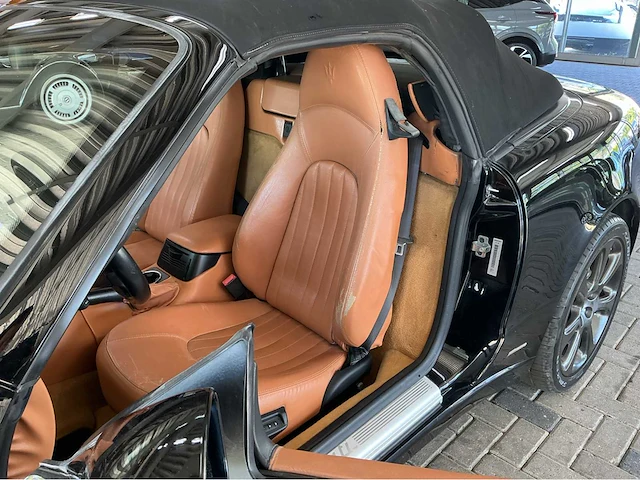 Maserati - 2004 - spyder - 4.2 v8 -btw auto - afbeelding 31 van  39