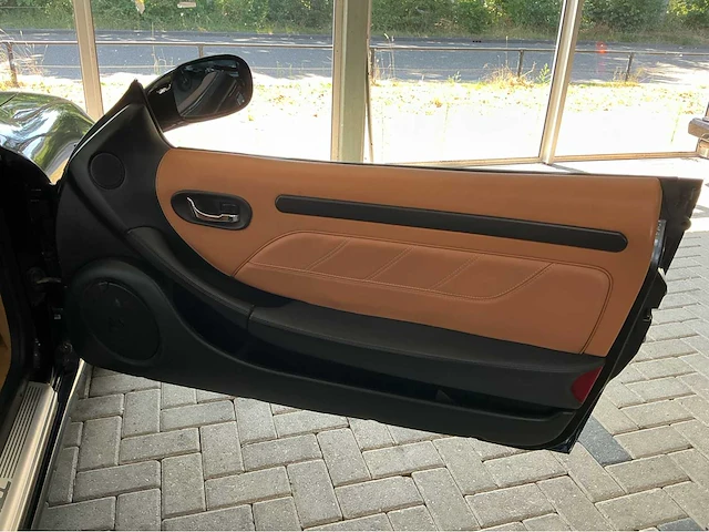 Maserati - 2004 - spyder - 4.2 v8 -btw auto - afbeelding 32 van  39