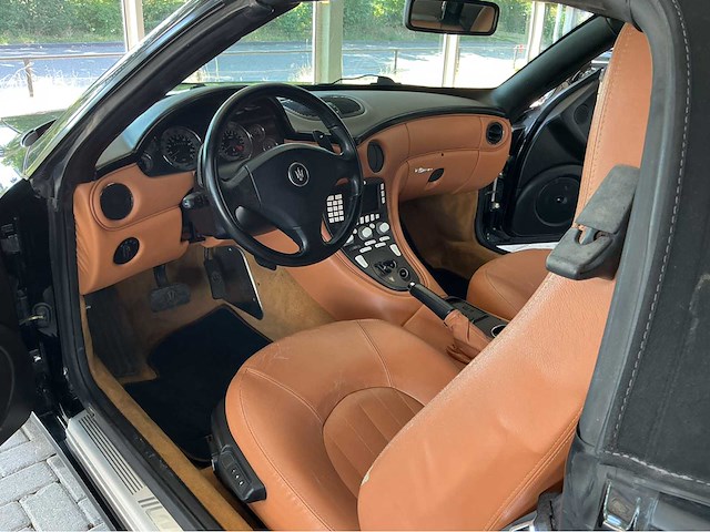 Maserati - 2004 - spyder - 4.2 v8 -btw auto - afbeelding 10 van  25