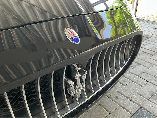 Maserati - 2015 - granturismo sport - convertible - personenauto - afbeelding 7 van  22
