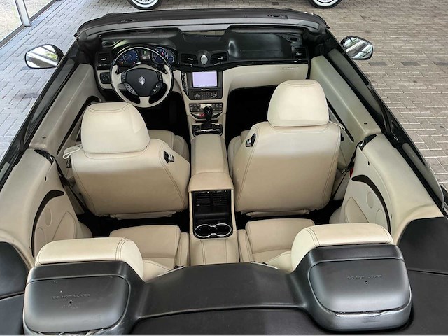 Maserati - 2015 - granturismo sport - convertible - personenauto - afbeelding 11 van  22
