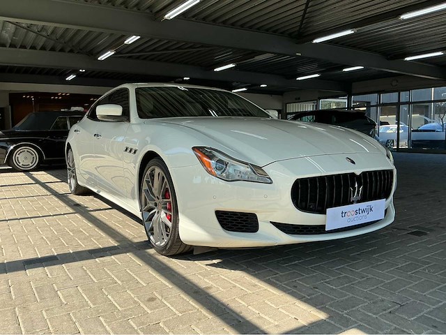 Maserati - 2015 - quatroporte - gts - v8- btw auto - afbeelding 44 van  49
