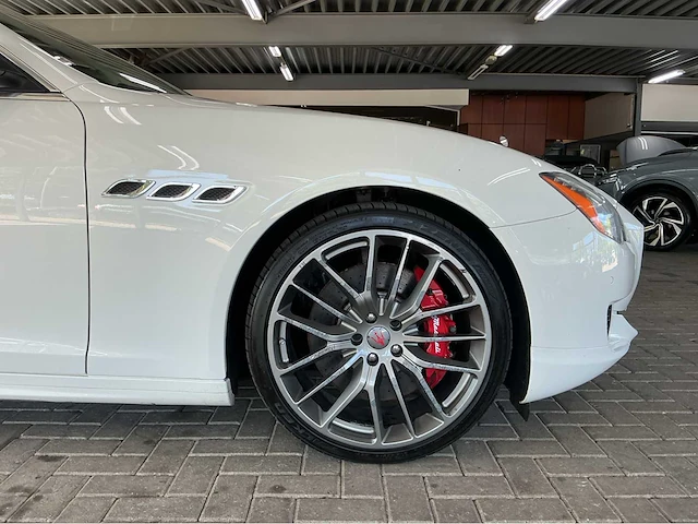 Maserati - 2015 - quatroporte - gts - v8- btw auto - afbeelding 7 van  50