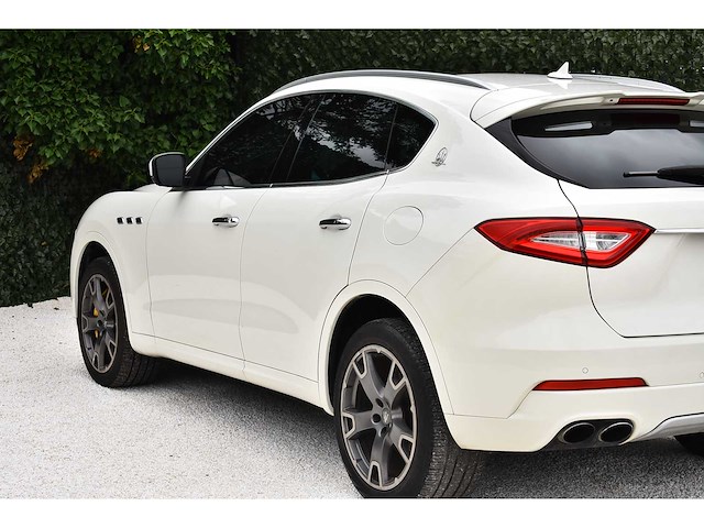 Maserati - 2017 - levante s - 3,0 liter (2.979 cc) twin-turbo v6 - btw auto - afbeelding 9 van  79