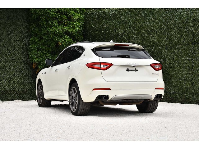 Maserati - 2017 - levante s - 3,0 liter (2.979 cc) twin-turbo v6 - btw auto - afbeelding 10 van  79