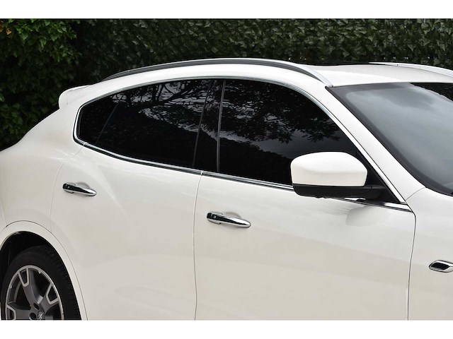 Maserati - 2017 - levante s - 3,0 liter (2.979 cc) twin-turbo v6 - btw auto - afbeelding 17 van  79