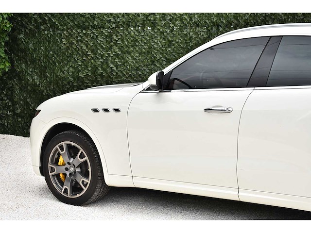 Maserati - 2017 - levante s - 3,0 liter (2.979 cc) twin-turbo v6 - btw auto - afbeelding 18 van  79
