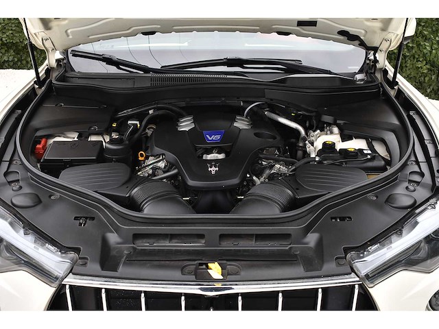 Maserati - 2017 - levante s - 3,0 liter (2.979 cc) twin-turbo v6 - btw auto - afbeelding 31 van  79