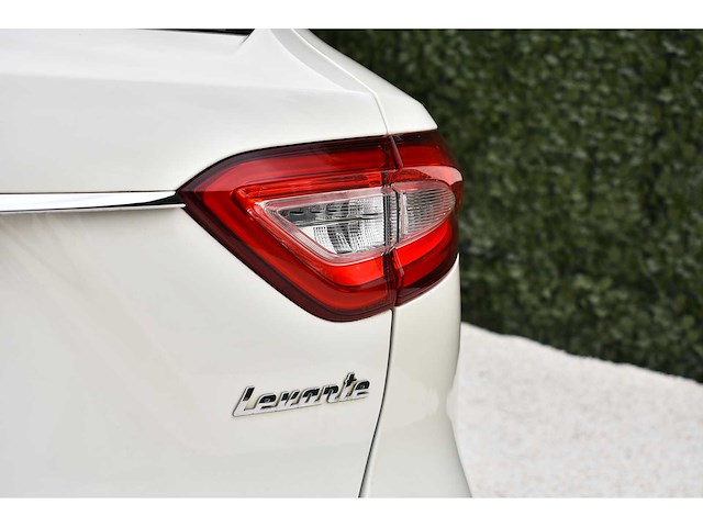 Maserati - 2017 - levante s - 3,0 liter (2.979 cc) twin-turbo v6 - btw auto - afbeelding 37 van  79