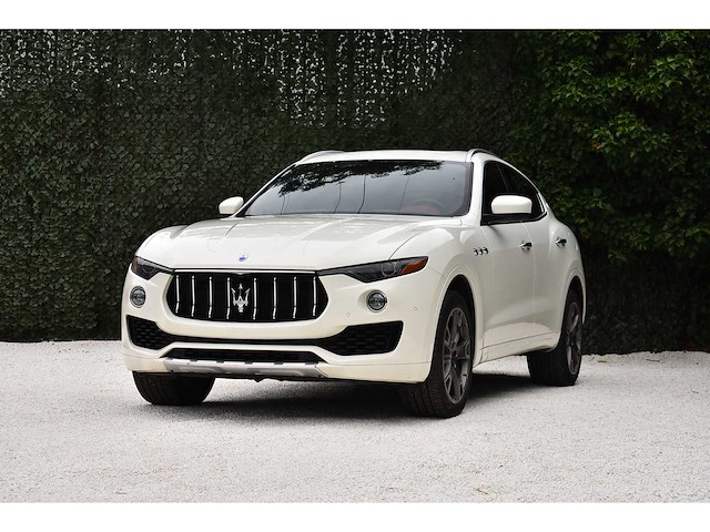 Maserati - 2017 - levante s - 3,0 liter (2.979 cc) twin-turbo v6 - btw auto - afbeelding 77 van  79