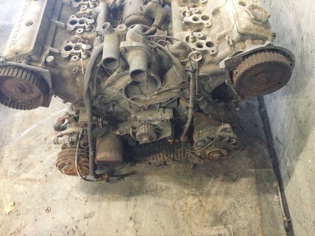 Maserati bi turbo motorblok - afbeelding 3 van  7