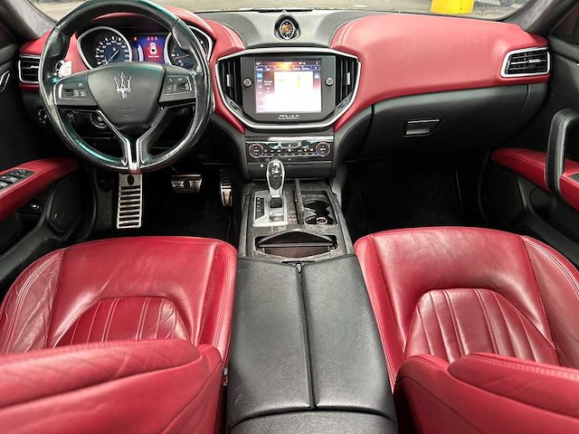 Maserati ghibli - 3.0 v6 d ; g-091-bd - afbeelding 5 van  13