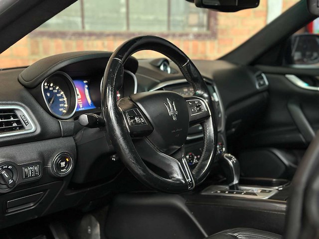 Maserati ghibli 3.0 v6 350pk 2014 - afbeelding 8 van  30