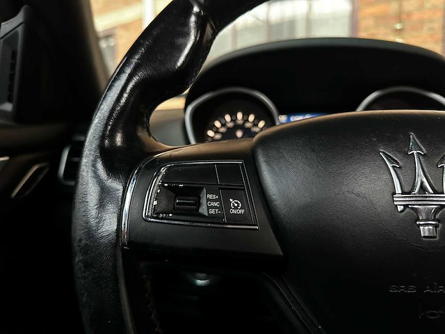 Maserati ghibli 3.0 v6 350pk 2014 - afbeelding 14 van  30