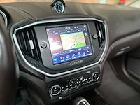 Maserati ghibli 3.0 v6 d 275pk 2015 (origineel-nl), hf-346-h - afbeelding 18 van  65
