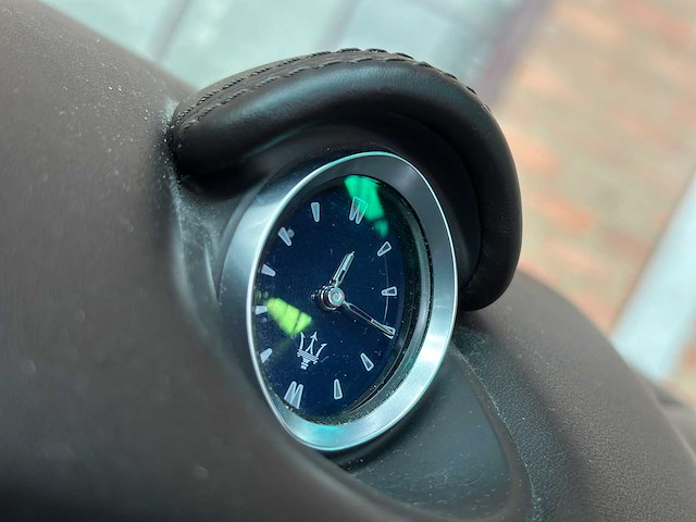 Maserati ghibli 3.0 v6 d 275pk 2015 (origineel-nl), hf-346-h - afbeelding 21 van  65