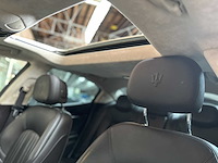 Maserati ghibli 3.0 v6 d 275pk 2015 (origineel-nl), hf-346-h - afbeelding 33 van  65