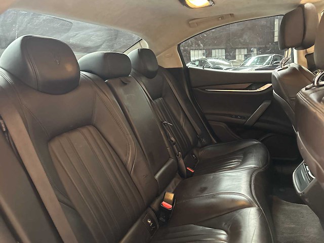 Maserati ghibli 3.0 v6 d 275pk 2015 (origineel-nl), hf-346-h - afbeelding 49 van  65