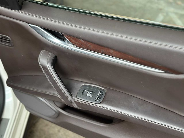 Maserati ghibli 3.0 v6 d 275pk 2015 (origineel-nl), hf-346-h - afbeelding 53 van  65