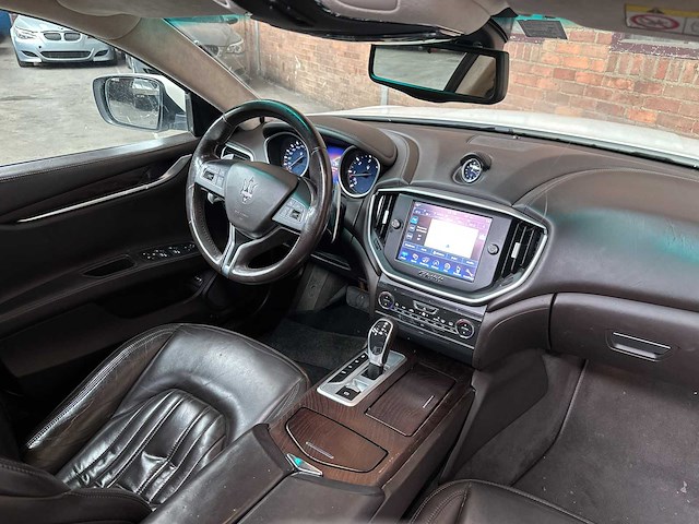 Maserati ghibli 3.0 v6 d 275pk 2015 (origineel-nl), hf-346-h - afbeelding 60 van  65