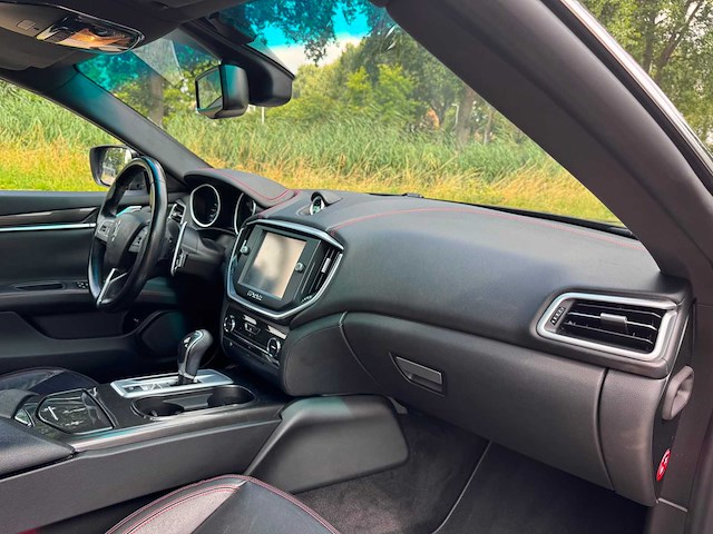 Maserati ghibli 3.0 v6 d automaat* gn-346-l - afbeelding 19 van  21