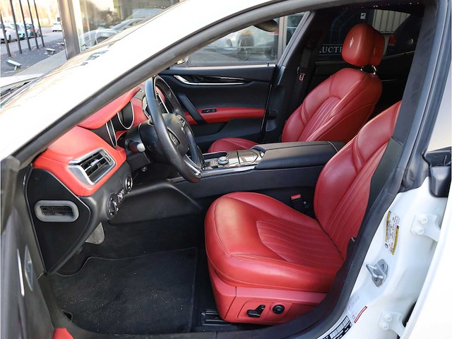 Maserati ghibli modena 3.0 v6 430pk automaat 2022 - afbeelding 12 van  30