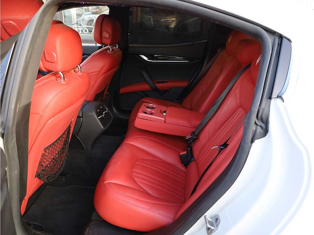 Maserati ghibli modena 3.0 v6 430pk automaat 2022 - afbeelding 22 van  30