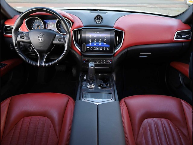 Maserati ghibli modena 3.0 v6 430pk automaat 2022 - afbeelding 7 van  30