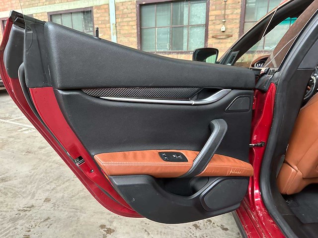 Maserati ghibli s q4 3.0l v6 f dohc 24v 411pk 2016 - afbeelding 26 van  42