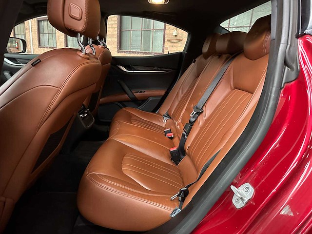 Maserati ghibli s q4 3.0l v6 f dohc 24v 411pk 2016 - afbeelding 31 van  42