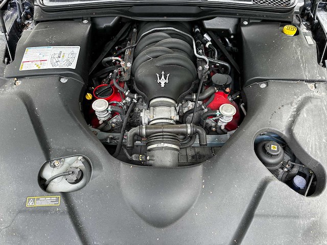 Maserati grancabrio 4.7 v8 mc line 440pk 2012 - afbeelding 17 van  25