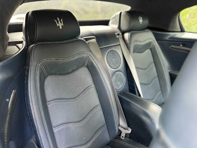 Maserati grancabrio 4.7 v8 mc line 440pk 2012 - afbeelding 6 van  10