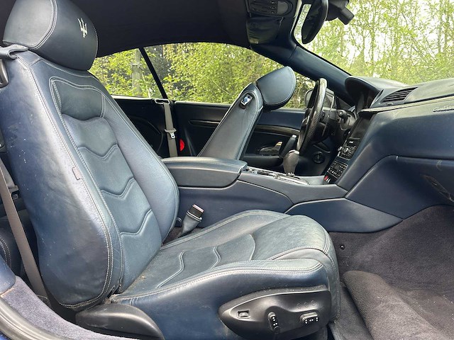 Maserati grancabrio 4.7 v8 mc line 440pk 2012 - afbeelding 7 van  15
