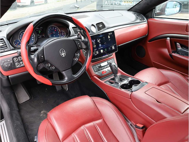Maserati granturismo 4.2 2008 automaat, klb-84-d - afbeelding 2 van  29