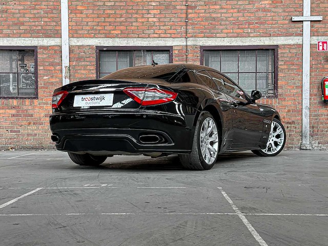 Maserati granturismo 4.7 v8 460pk 2016 - afbeelding 15 van  47